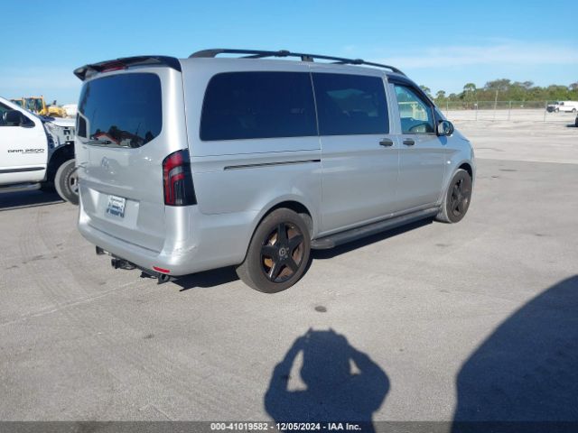 Photo 3 VIN: WD4PG2EE1G3106532 - MERCEDES-BENZ METRIS 