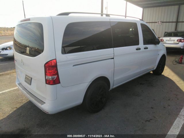 Photo 3 VIN: WD4PG2EE3G3122456 - MERCEDES-BENZ METRIS 