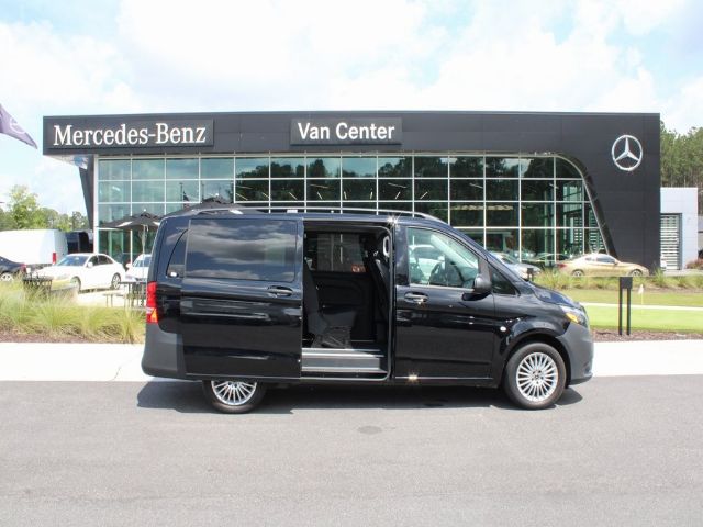 Photo 4 VIN: WD4PG2EE4K3581780 - MERCEDES-BENZ METRIS PASSENGER VAN 