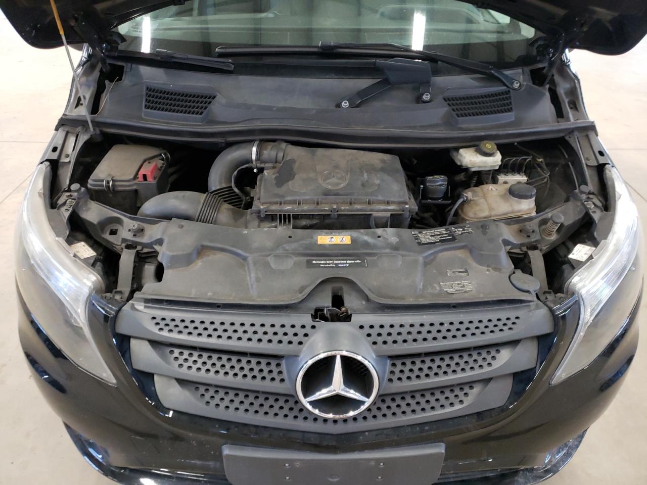 Photo 11 VIN: WD4PG2EE6J3370871 - MERCEDES-BENZ METRIS 