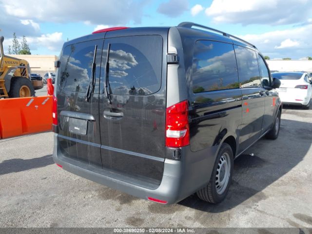 Photo 3 VIN: WD4PG2EE7K3517409 - MERCEDES-BENZ METRIS 