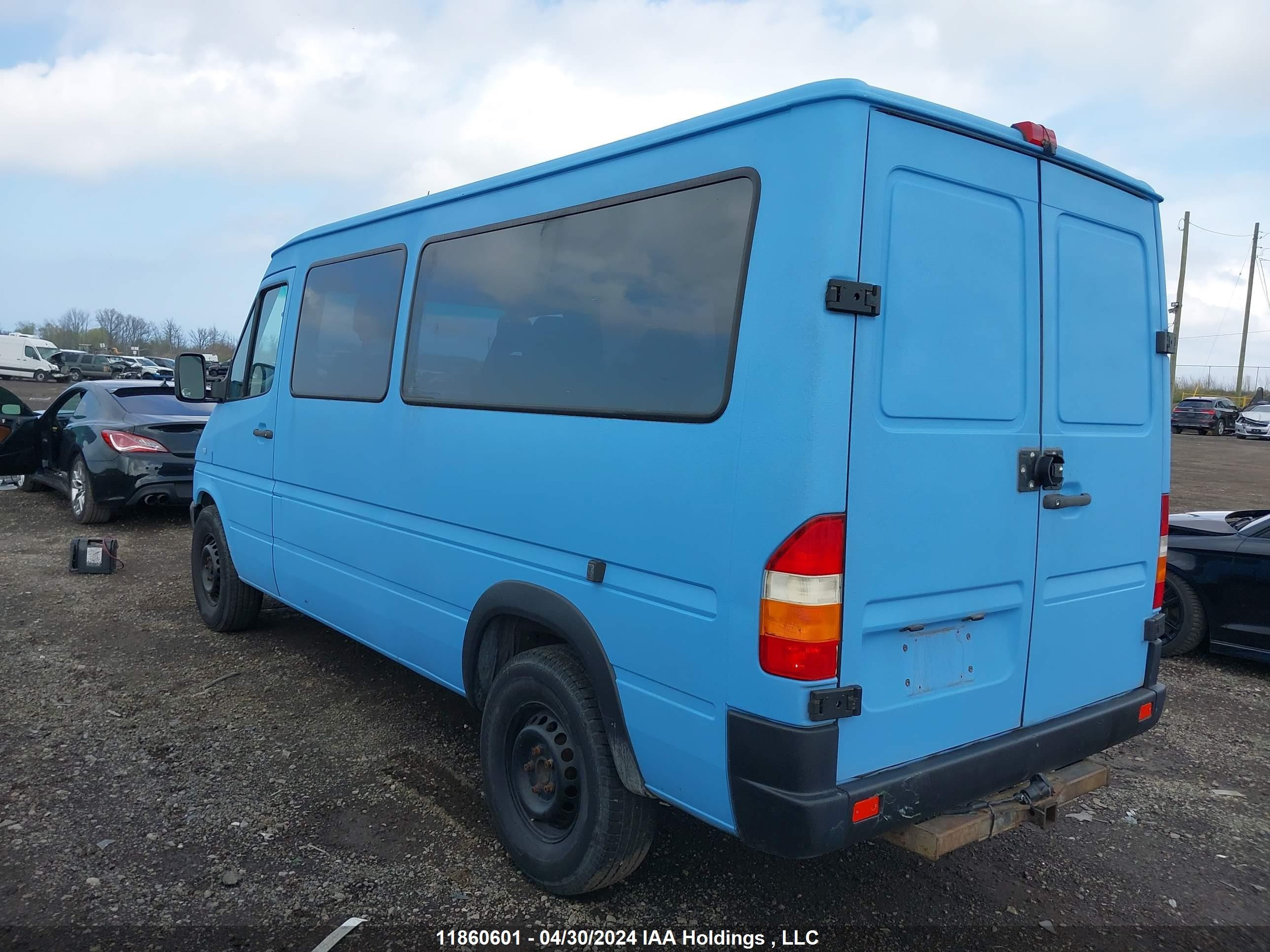 Photo 2 VIN: WD8BD644565963814 - DODGE SPRINTER 