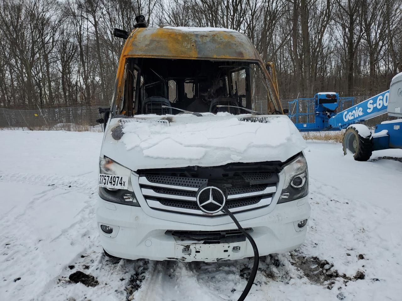 Photo 4 VIN: WDAPF4CC9HP385378 - MERCEDES-BENZ SPRINTER 