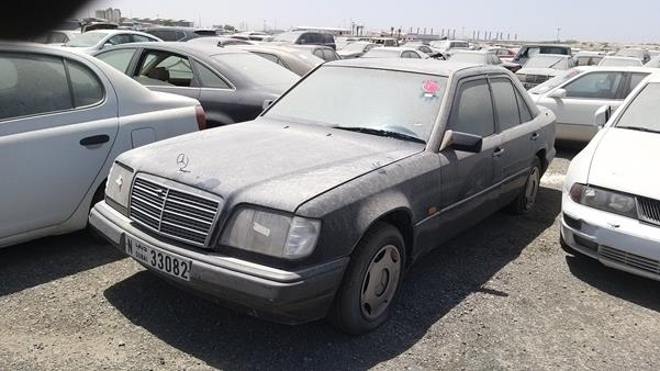 Photo 3 VIN: WDB1240221C242413 - MERCEDES-BENZ E220 