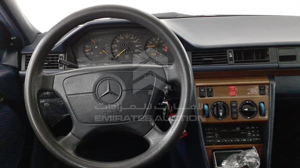 Photo 12 VIN: WDB1240231B693590 - MERCEDES-BENZ E 230 