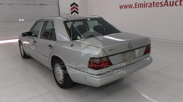 Photo 5 VIN: WDB1240231B693590 - MERCEDES-BENZ E 230 