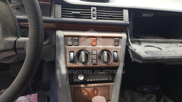 Photo 20 VIN: WDB1240301B540066 - MERCEDES-BENZ E 300 