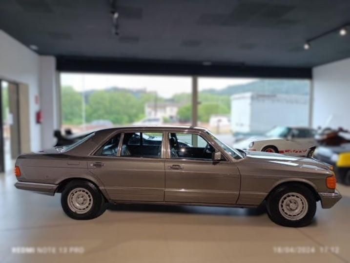 Photo 17 VIN: WDB1260371A142120 - MERCEDES-BENZ 500 