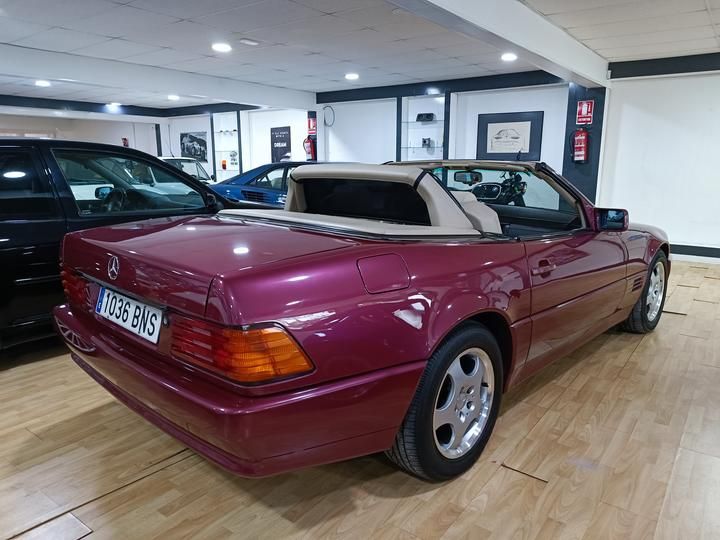 Photo 13 VIN: WDB1290631F118770 - MERCEDES-BENZ SL 320 CONVERTIBLE 