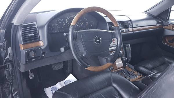 Photo 10 VIN: WDB1400701A388955 - MERCEDES-BENZ CL 500 