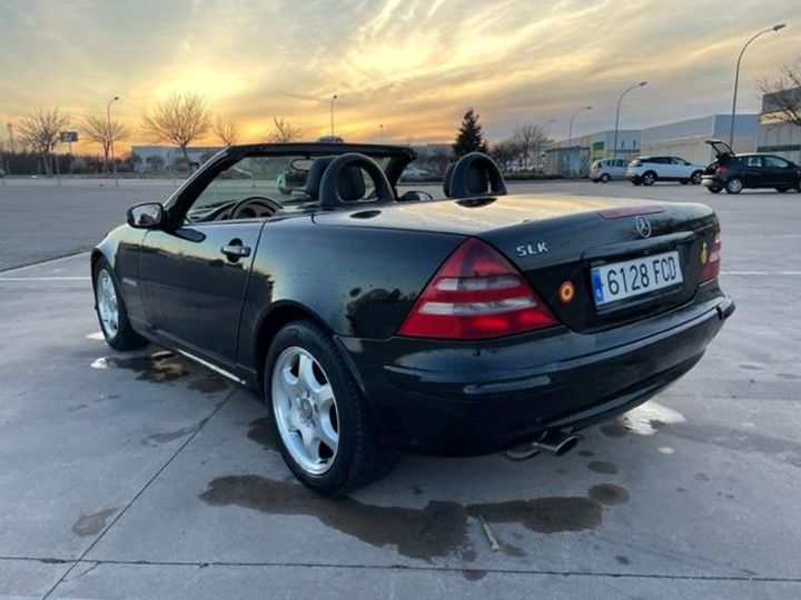 Photo 11 VIN: WDB1704441F223219 - MERCEDES-BENZ SLK 200 KOMPRESSOR CONVERTIBLE 