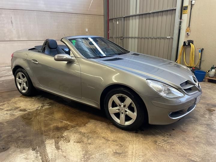 Photo 4 VIN: WDB1714421F016819 - MERCEDES-BENZ SLK 200 KOMPRESSOR CONVERTIBLE 