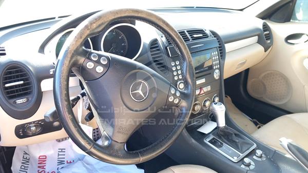 Photo 8 VIN: WDB1714421F125136 - MERCEDES-BENZ SLK 200 