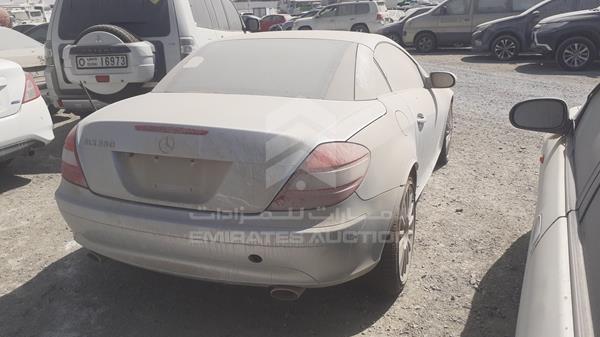 Photo 6 VIN: WDB1714561F098466 - MERCEDES-BENZ SLK350 