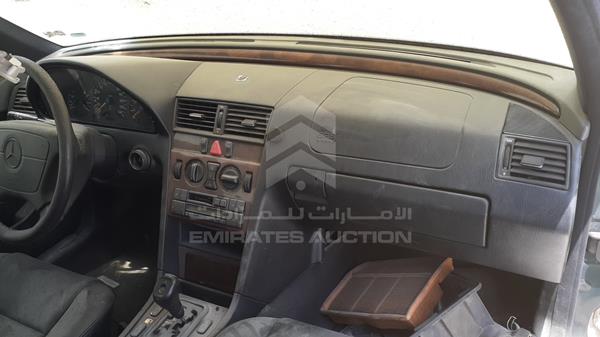 Photo 21 VIN: WDB2020201F559647 - MERCEDES-BENZ C200 