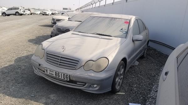 Photo 3 VIN: WDB2030401F615095 - MERCEDES-BENZ C 230 