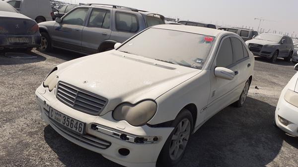 Photo 3 VIN: WDB2030421F689846 - MERCEDES-BENZ C200 