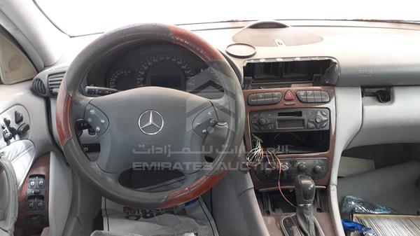 Photo 9 VIN: WDB2030611F032568 - MERCEDES-BENZ C 240 