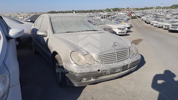 Photo 9 VIN: WDB2030641F497110 - MERCEDES-BENZ C 320 