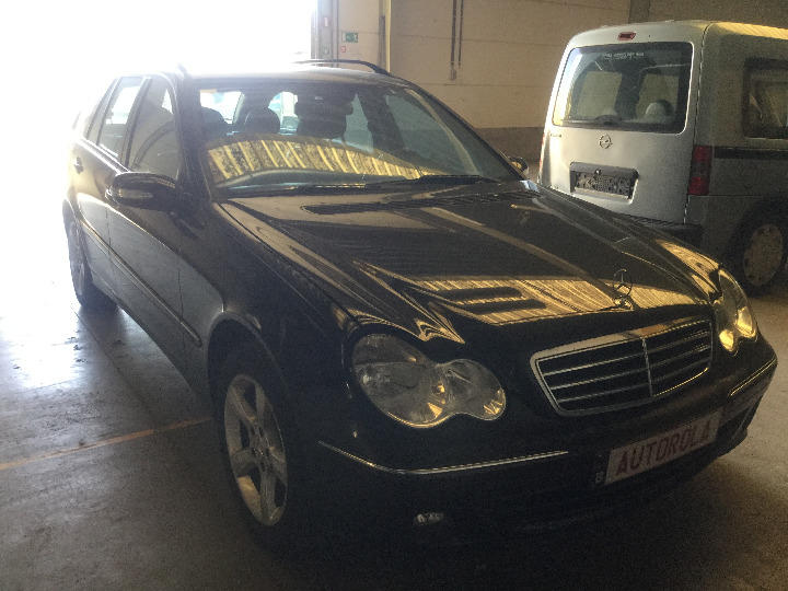 Photo 1 VIN: WDB2032071F795688 - MERCEDES-BENZ C-CLASS T 