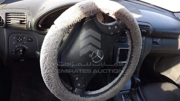 Photo 11 VIN: WDB2032641F149610 - MERCEDES-BENZ C 320 