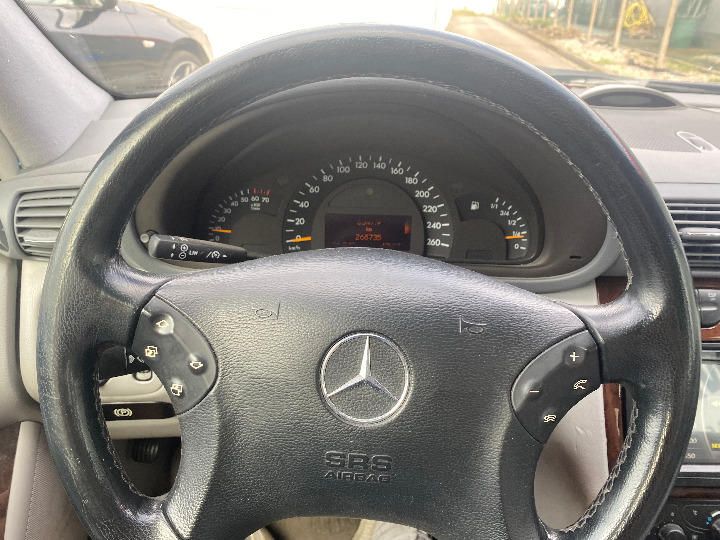 Photo 17 VIN: WDB2032641F178765 - MERCEDES-BENZ C-CLASS T 