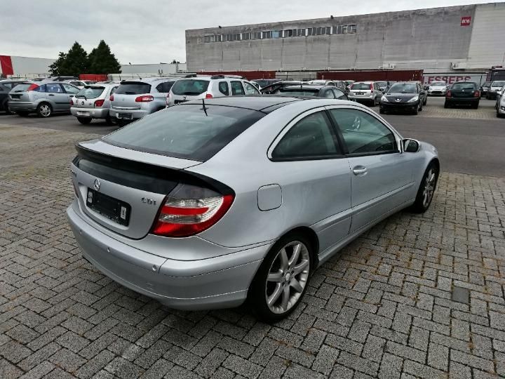 Photo 3 VIN: WDB2037081E032896 - MERCEDES-BENZ C-CLASS COUPE 