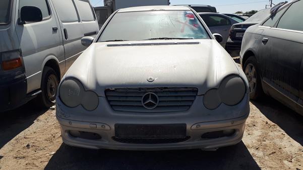 Photo 0 VIN: WDB2037451A327323 - MERCEDES-BENZ C200 