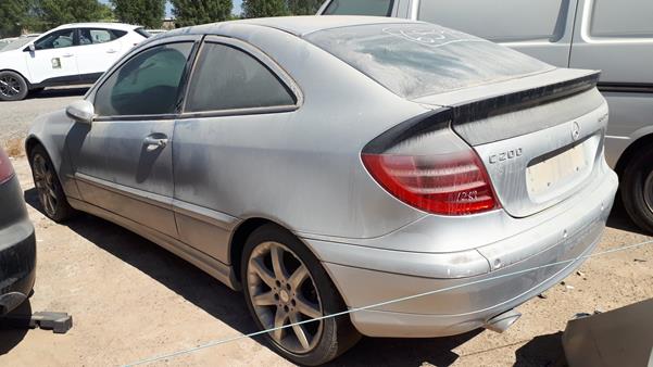 Photo 5 VIN: WDB2037451A327323 - MERCEDES-BENZ C200 