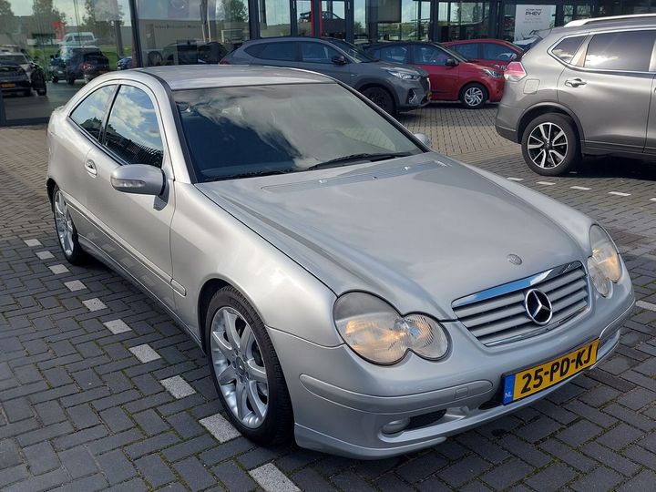 Photo 4 VIN: WDB2037461A519991 - MERCEDES-BENZ C-KLASSE SPORTCOUP 