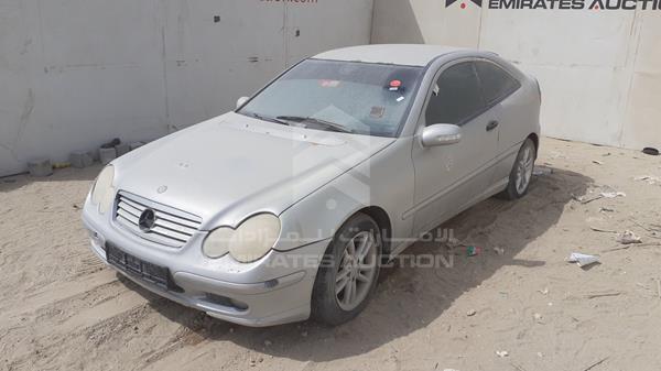 Photo 2 VIN: WDB2037471A132747 - MERCEDES-BENZ C 230 