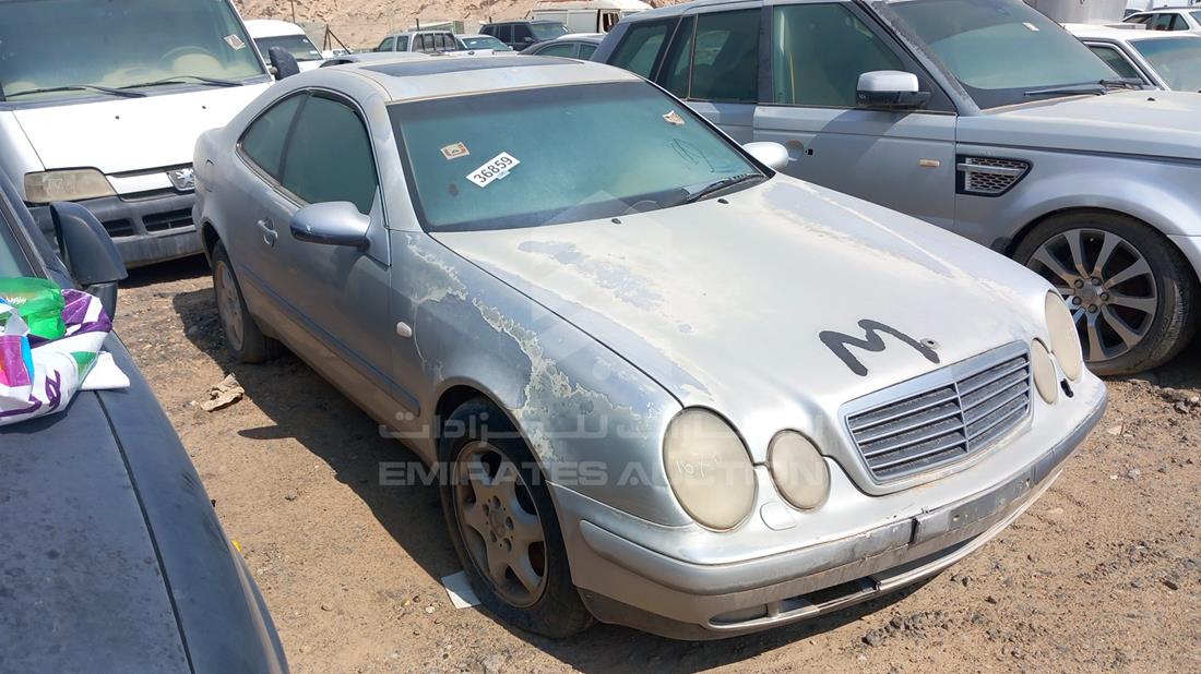 Photo 2 VIN: WDB2083651F050520 - MERCEDES CLK320 