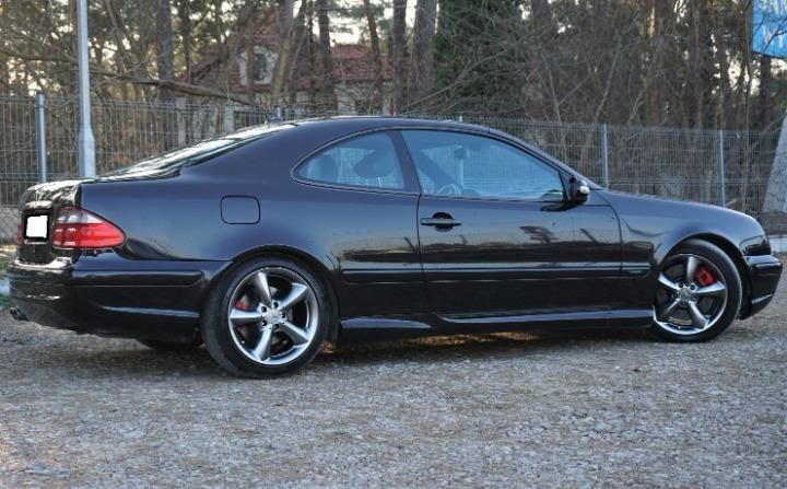 Photo 4 VIN: WDB2083741F176466 - MERCEDES-BENZ CLK-CLASS COUPE 