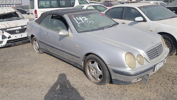 Photo 6 VIN: WDB2084651T009440 - MERCEDES-BENZ CLK320 