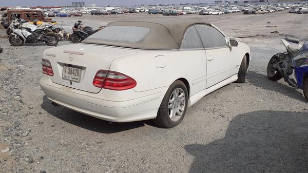 Photo 6 VIN: WDB2084651T118439 - MERCEDES-BENZ CLK320 