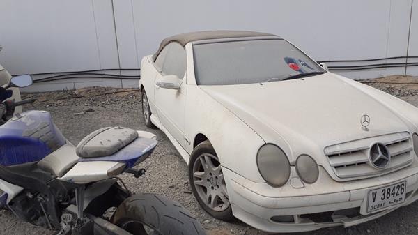 Photo 7 VIN: WDB2084651T118439 - MERCEDES-BENZ CLK320 