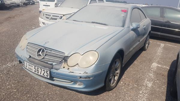 Photo 4 VIN: WDB2093611F013894 - MERCEDES-BENZ CLK 240 