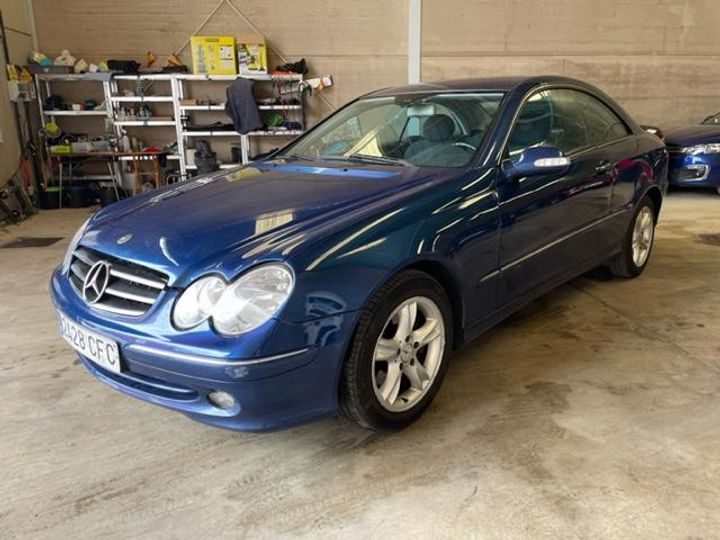 Photo 1 VIN: WDB2093611F044006 - MERCEDES-BENZ CLK 240 COUPE 