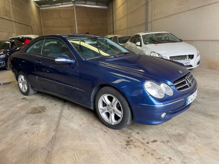 Photo 4 VIN: WDB2093611F044006 - MERCEDES-BENZ CLK 240 COUPE 