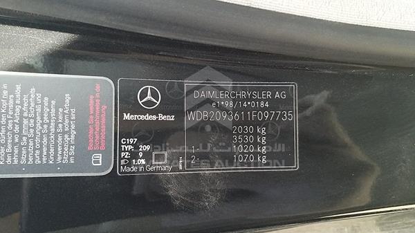 Photo 2 VIN: WDB2093611F097735 - MERCEDES-BENZ CLK320 