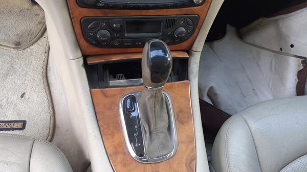 Photo 17 VIN: WDB2093651F046786 - MERCEDES-BENZ CLK320 