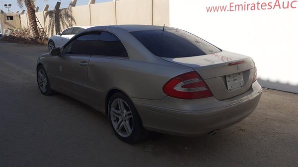 Photo 6 VIN: WDB2093651F046786 - MERCEDES-BENZ CLK320 