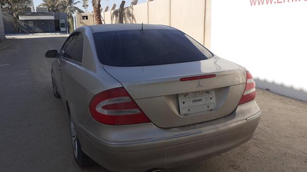 Photo 7 VIN: WDB2093651F046786 - MERCEDES-BENZ CLK320 