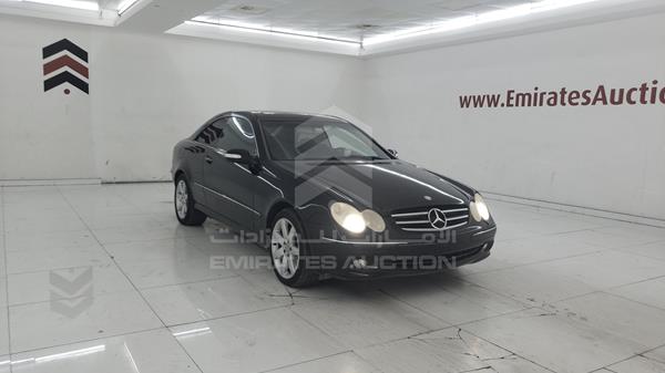 Photo 8 VIN: WDB2093651F072772 - MERCEDES-BENZ CLK320 