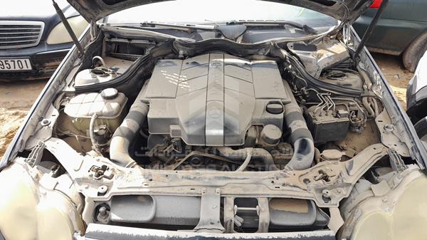 Photo 23 VIN: WDB2093651F085643 - MERCEDES-BENZ CLK320 