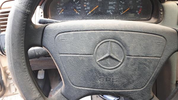 Photo 11 VIN: WDB2100371A182147 - MERCEDES-BENZ E 230 