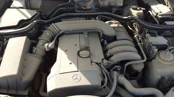 Photo 27 VIN: WDB2100551A073884 - MERCEDES-BENZ E320 