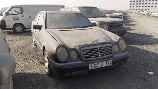 Photo 8 VIN: WDB2100551A073884 - MERCEDES-BENZ E320 