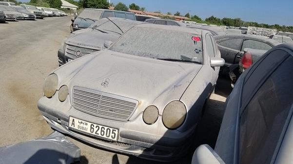 Photo 3 VIN: WDB2100621B322136 - MERCEDES-BENZ E 320 