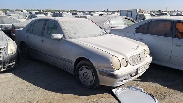 Photo 7 VIN: WDB2100621B322136 - MERCEDES-BENZ E 320 